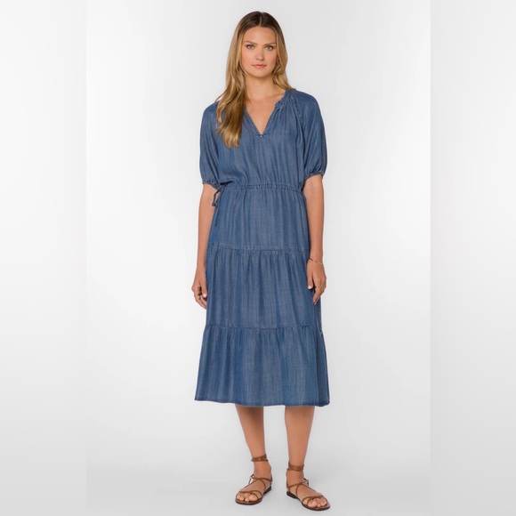 Velvet Heart Dresses & Skirts - CASSIE CALVA chambray denim DRESS Midi‎ Blue Dress M